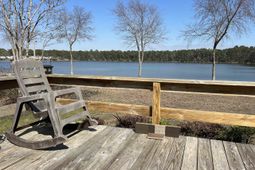 1617 Crystal Lake Dr. photo 4