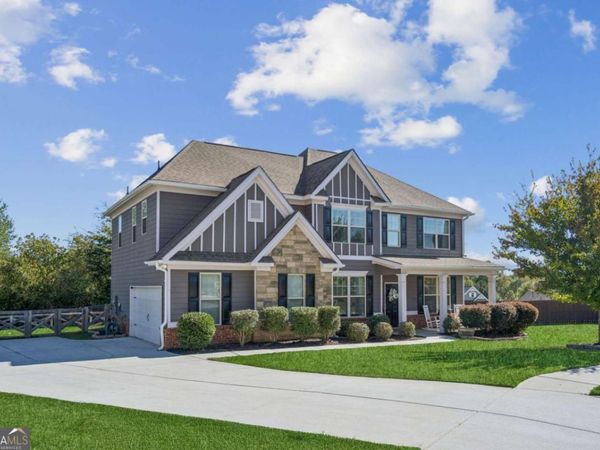 2225 Blackberry Court, Monroe, GA 30656