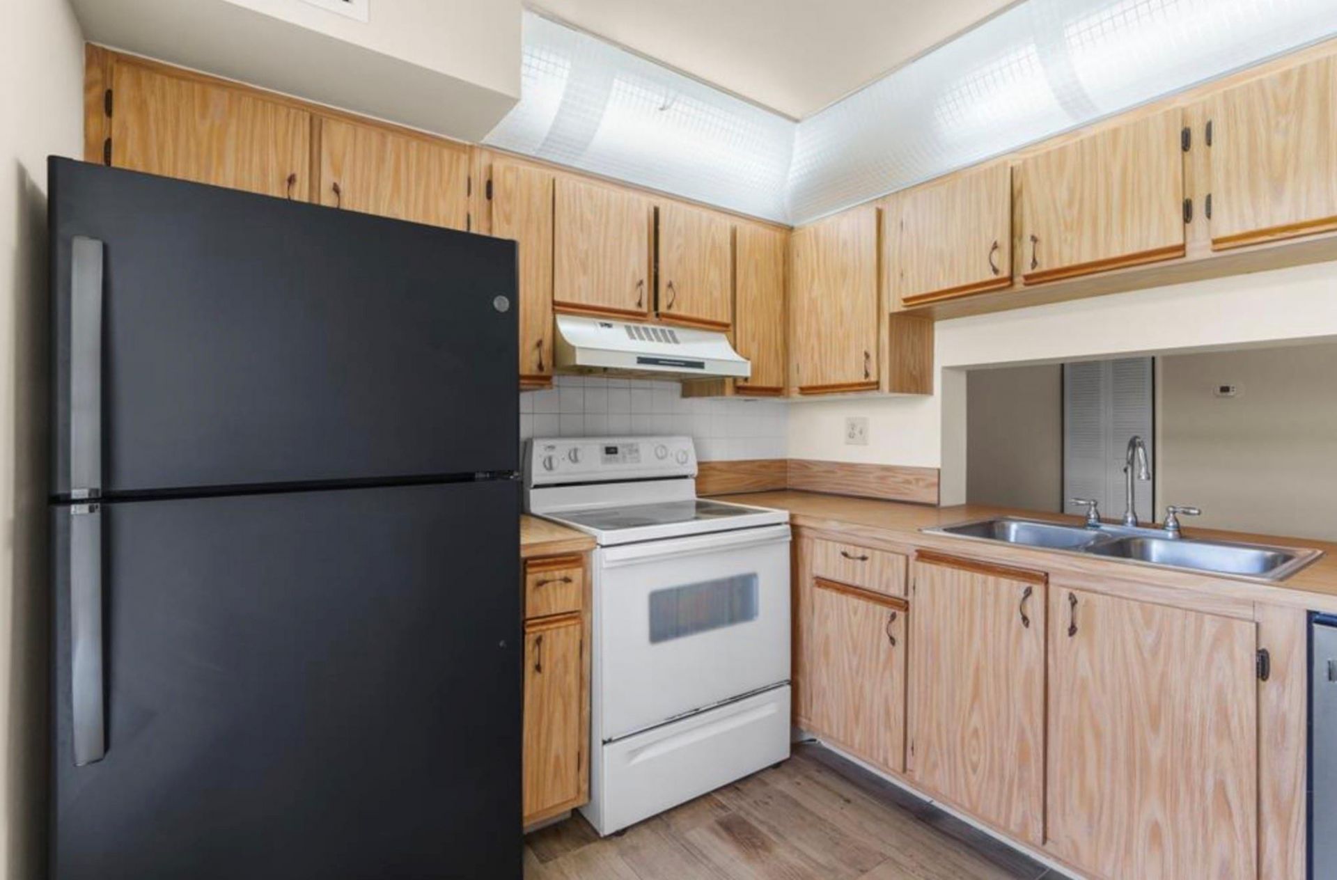 707 Gardens Drive, Unit 101, Pompano Beach, FL 33069 Photo