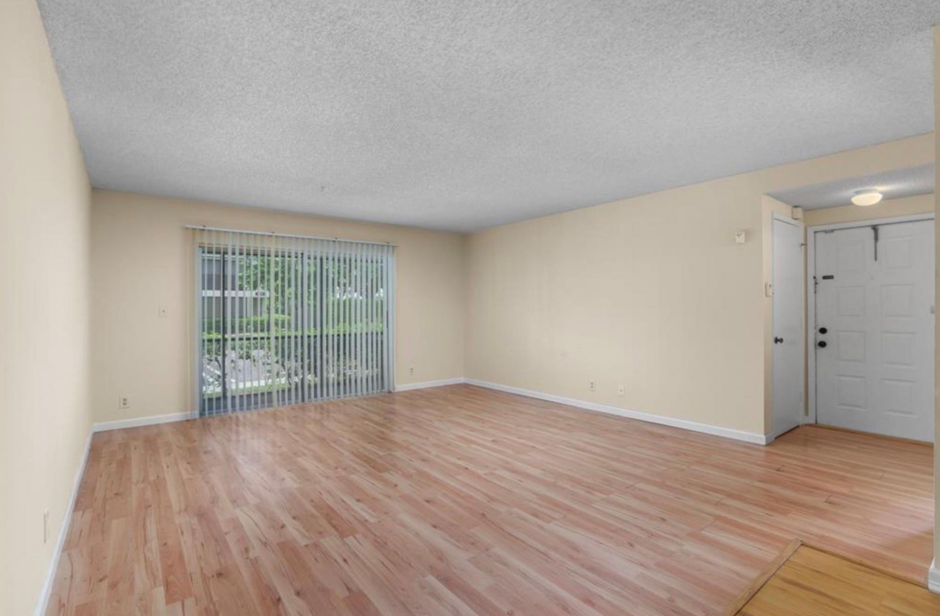 707 Gardens Drive, Unit 101, Pompano Beach, FL 33069 Photo