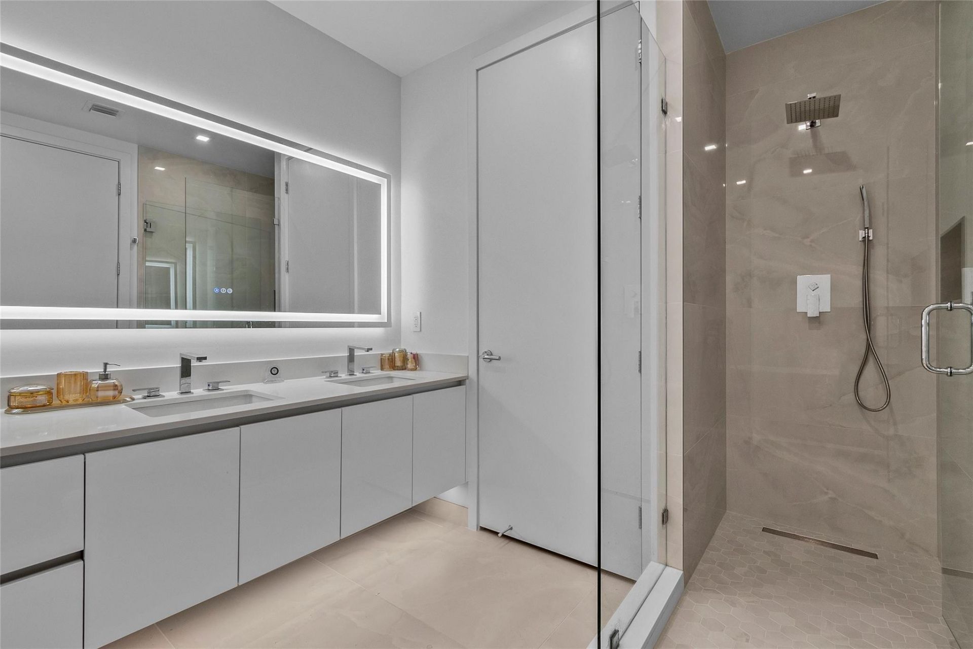 220 Lake Shore Drive, Unit 1417, Lake Park, FL 33403 Photo