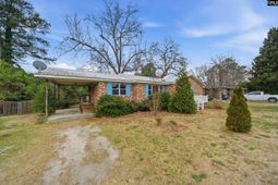 586 Rainbow Circle photo 4