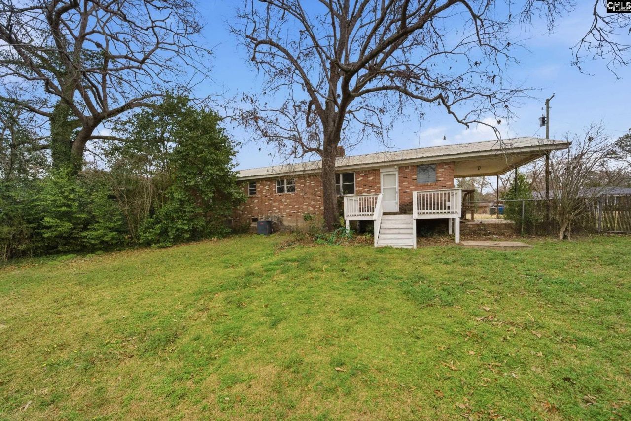 586 Rainbow Circle Photo 24