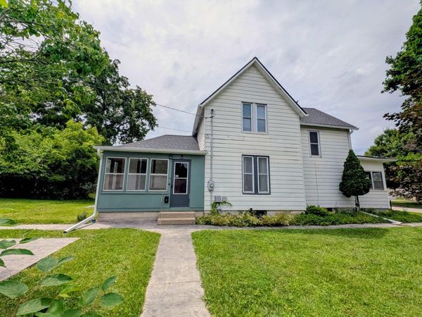 609 E Main St Street, Decorah, IA 52101
