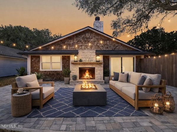 4370 LAKE WOODBOURNE Drive, Jacksonville, FL 32217