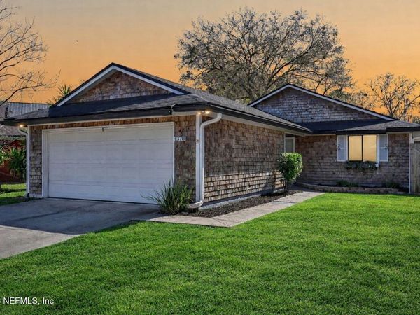 4370 LAKE WOODBOURNE Drive, Jacksonville, FL 32217