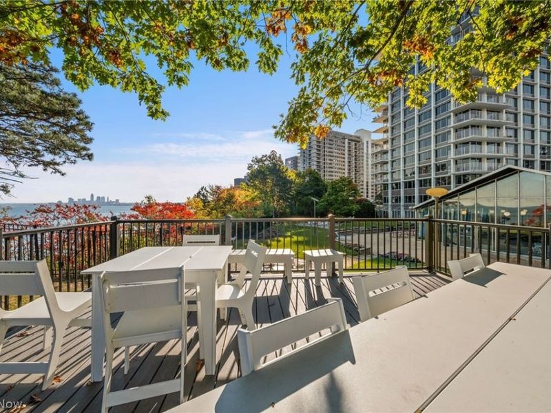 12700 Lake Avenue, Unit 1107, Lakewood, OH 44107 Photo 34