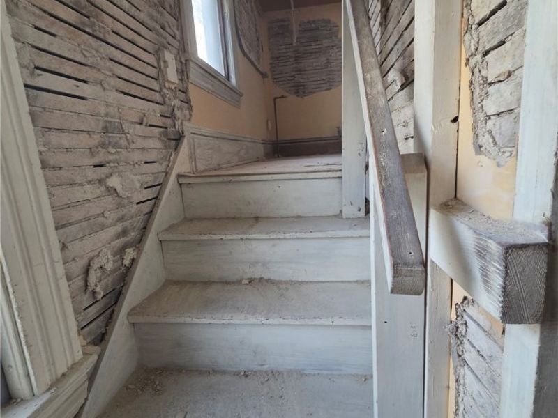 868 Front Street SW, Warren, OH 44485 Photo 7