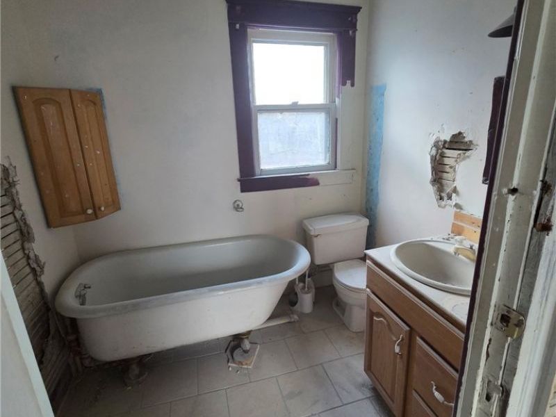 868 Front Street SW, Warren, OH 44485 Photo 8