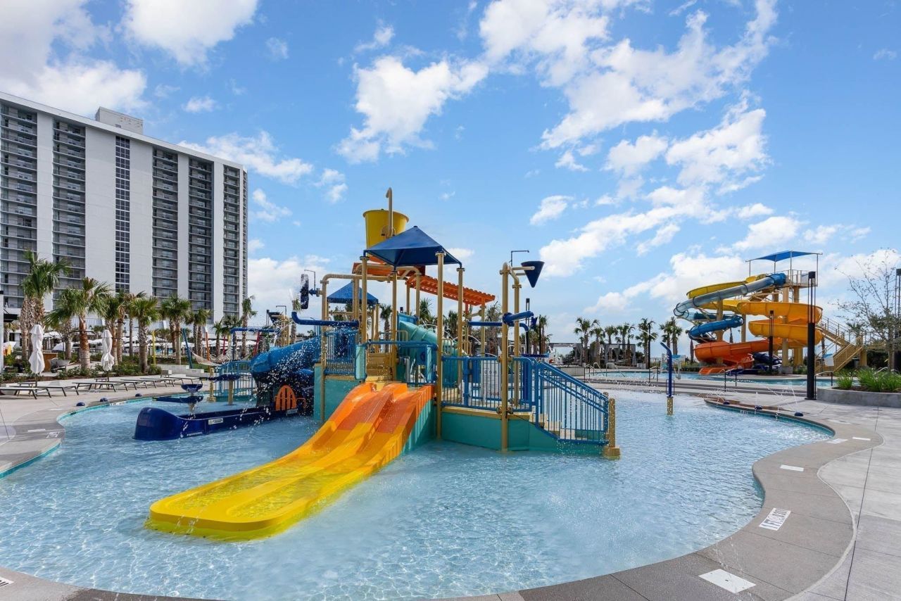 9820 Queensway Blvd.  Photo 38