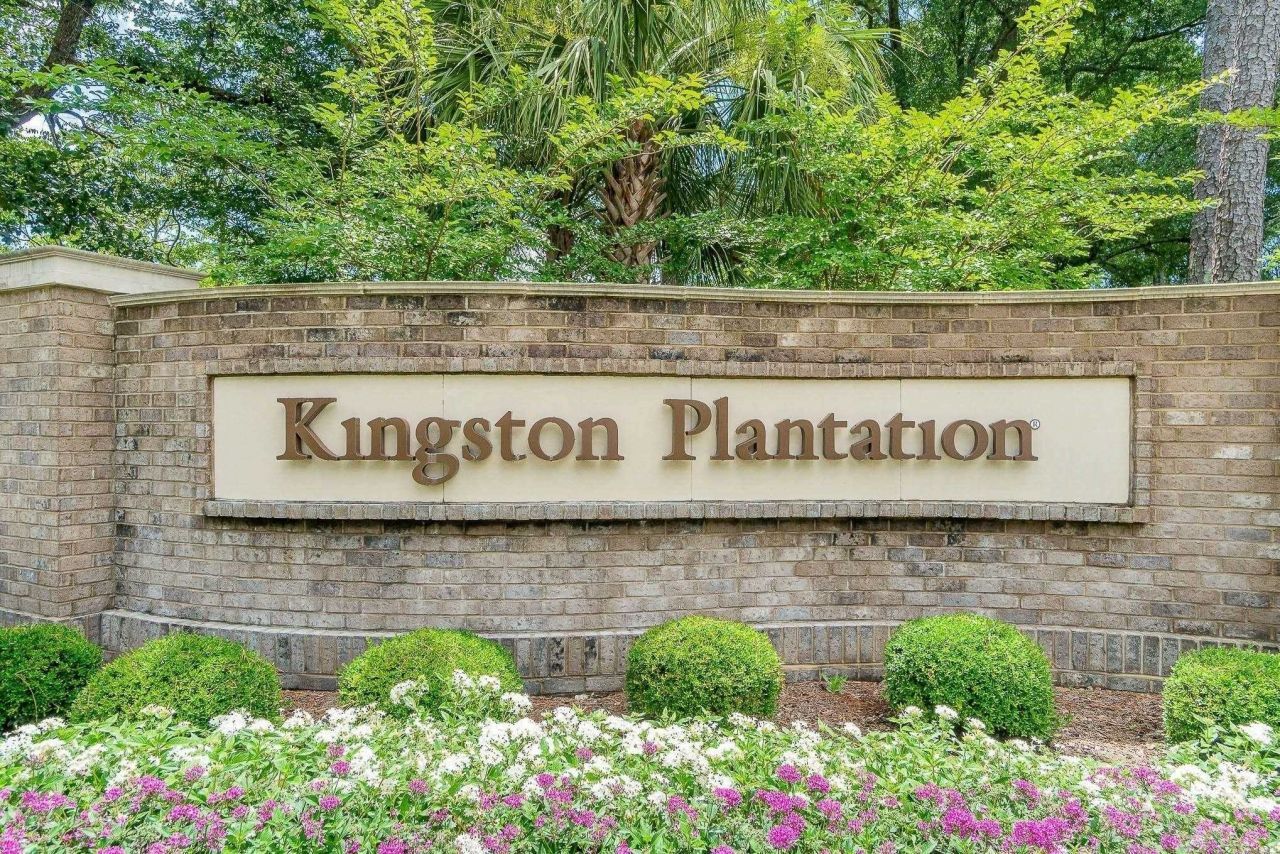 9820 Queensway Blvd.  Photo 43