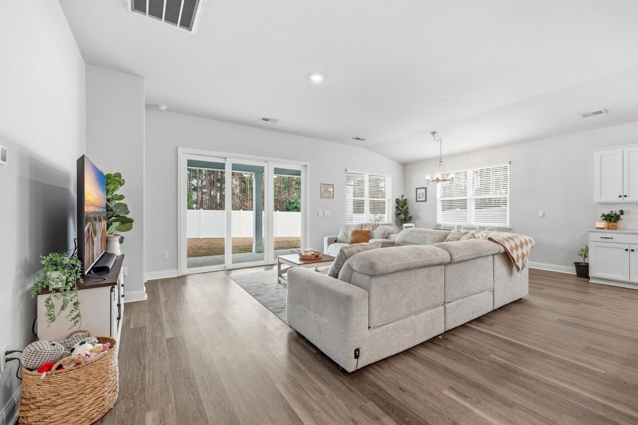 288 Lassoed Circle  Photo 27