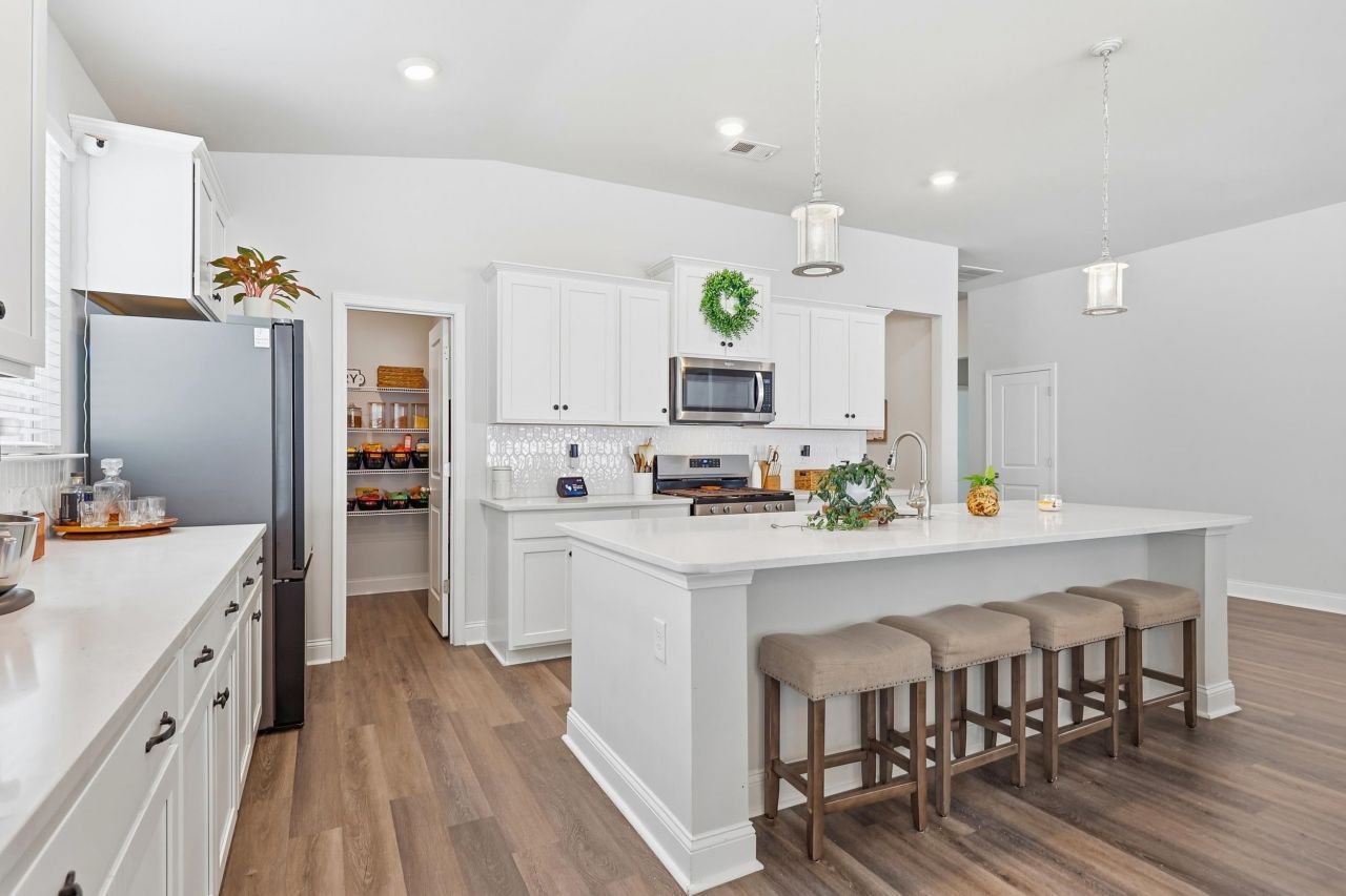 288 Lassoed Circle  Photo 31