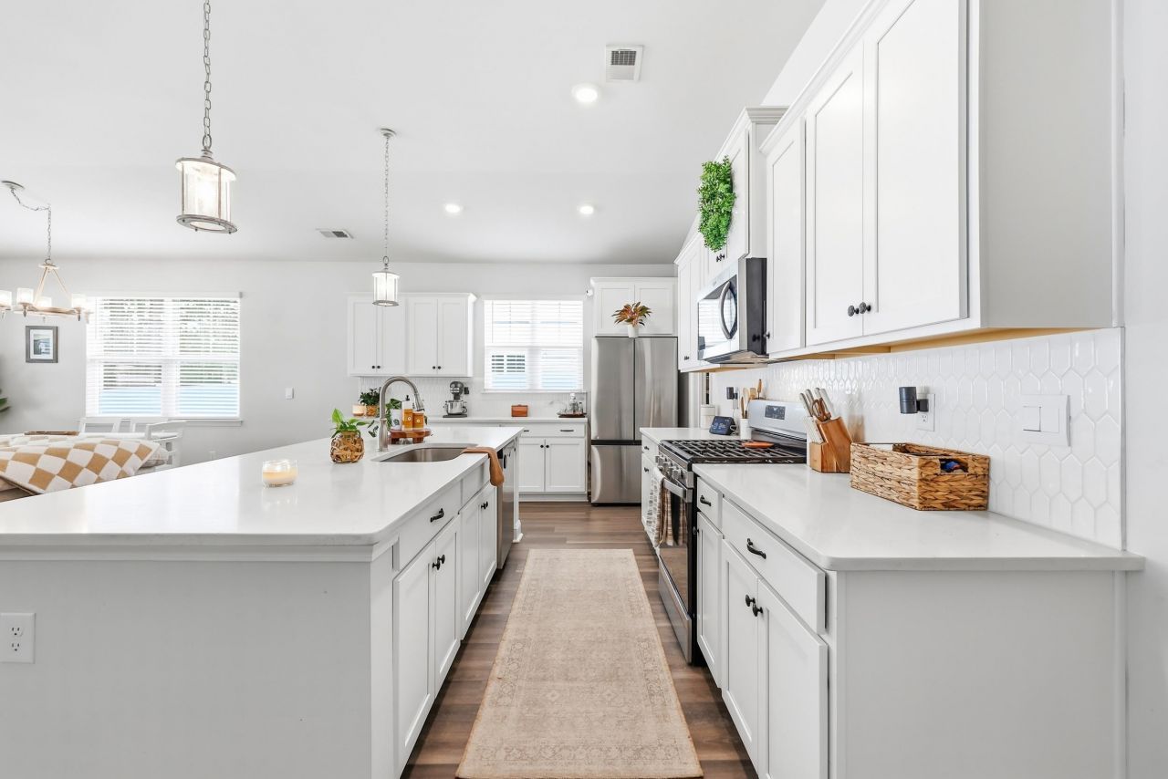 288 Lassoed Circle  Photo 8