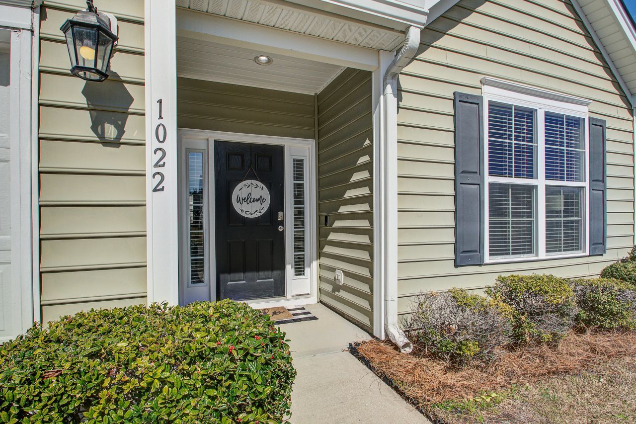 1022 Bridlewood Farms Parkway Photo 3