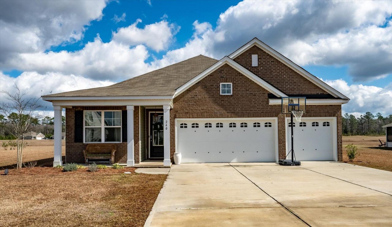 240 Silver Creek Drive Photo 1