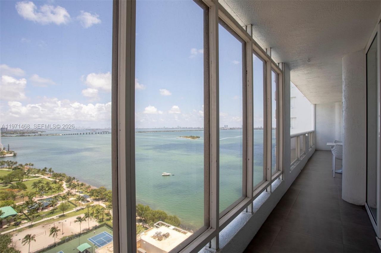 1717 N Bayshore Dr, Unit A-2740, Miami, FL 33132 Photo