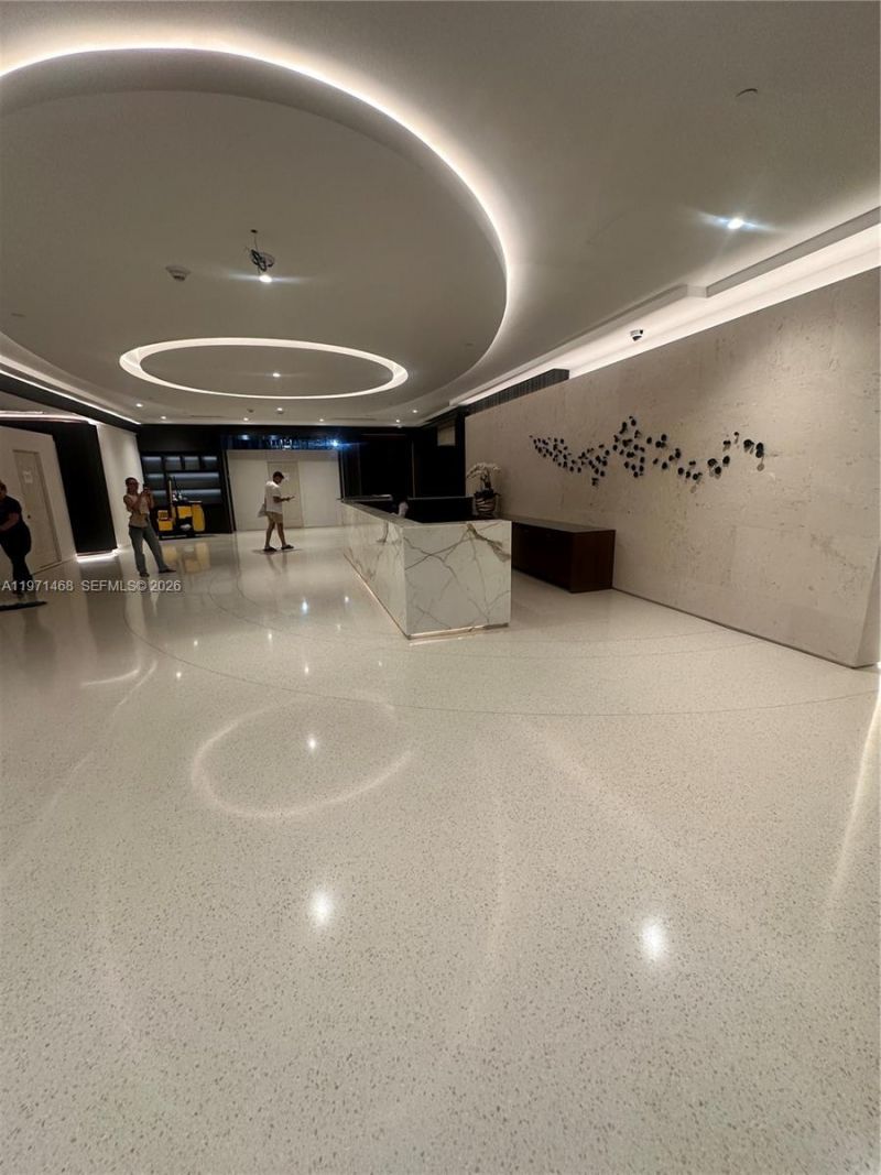 1717 N Bayshore Dr, Unit A-2740, Miami, FL 33132 Photo