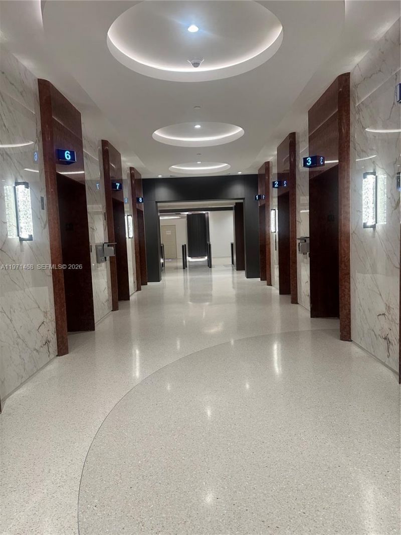 1717 N Bayshore Dr, Unit A-2740, Miami, FL 33132 Photo