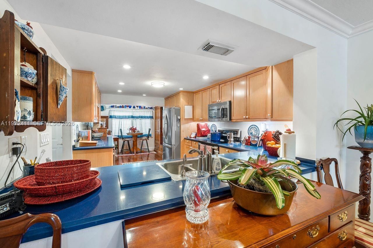 4905 SW 71st Pl , Miami, FL 33155 Photo