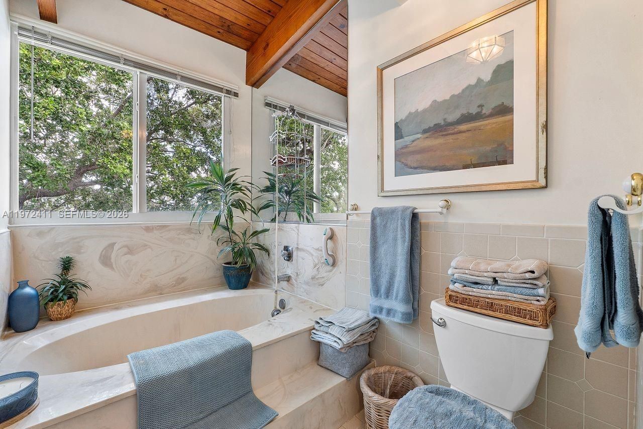 4905 SW 71st Pl , Miami, FL 33155 Photo