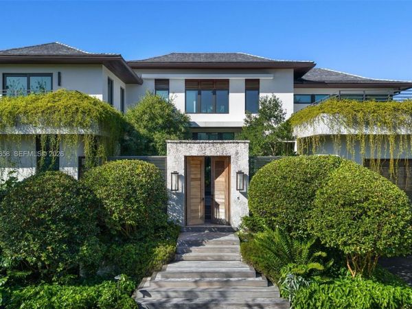 6850 Sunrise Ct , Coral Gables, FL 33133