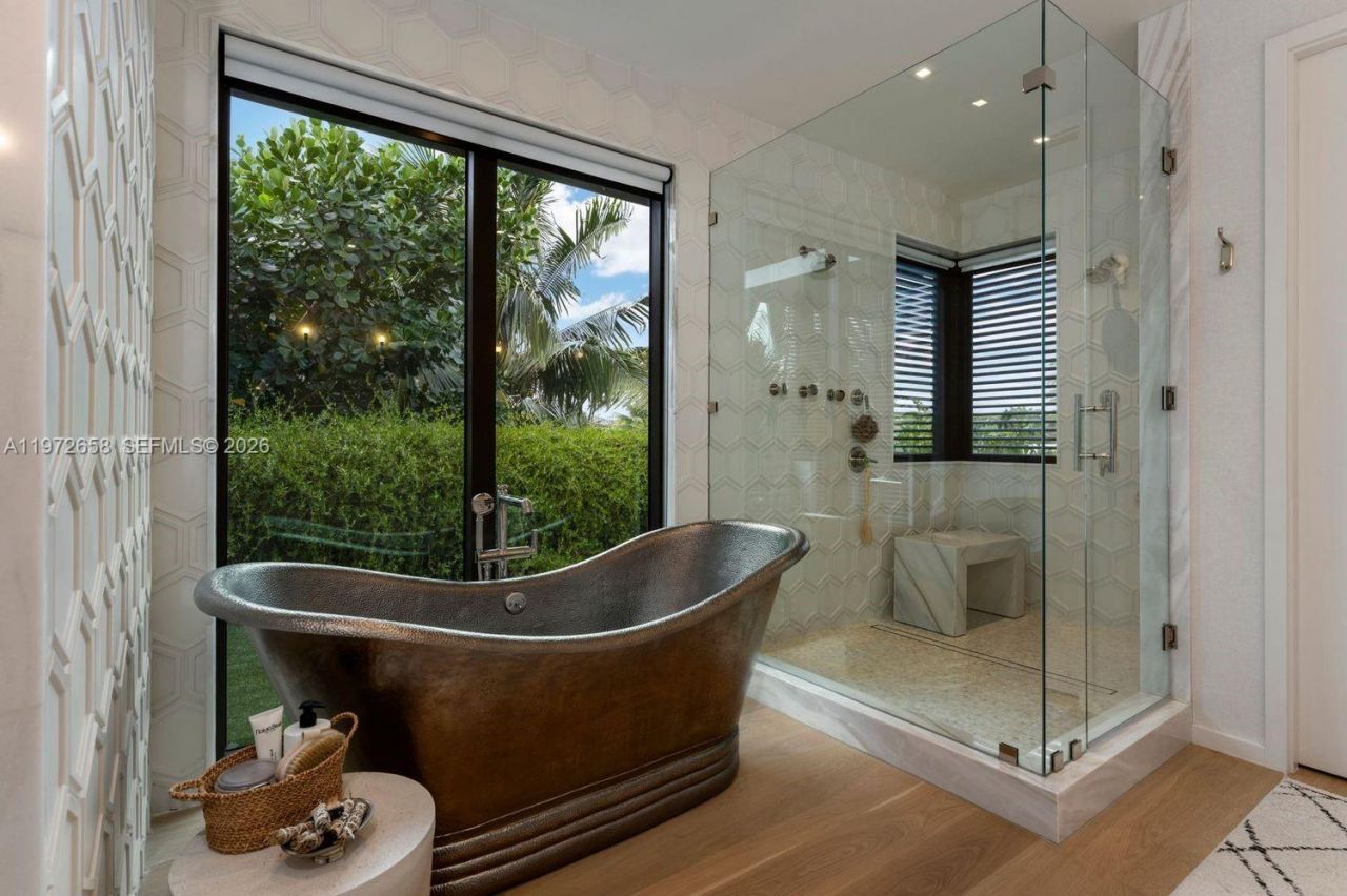 6850 Sunrise Ct , Coral Gables, FL 33133 Photo