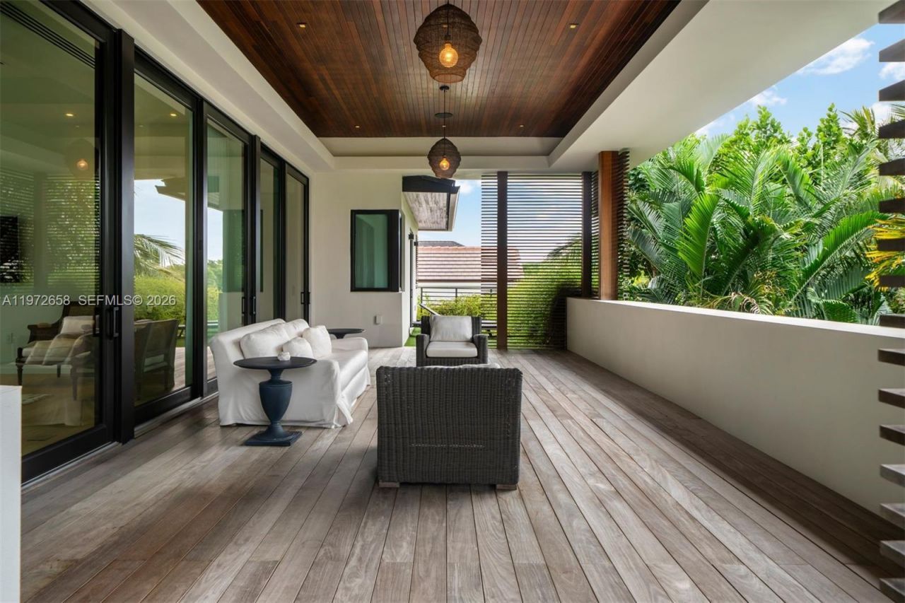 6850 Sunrise Ct , Coral Gables, FL 33133 Photo