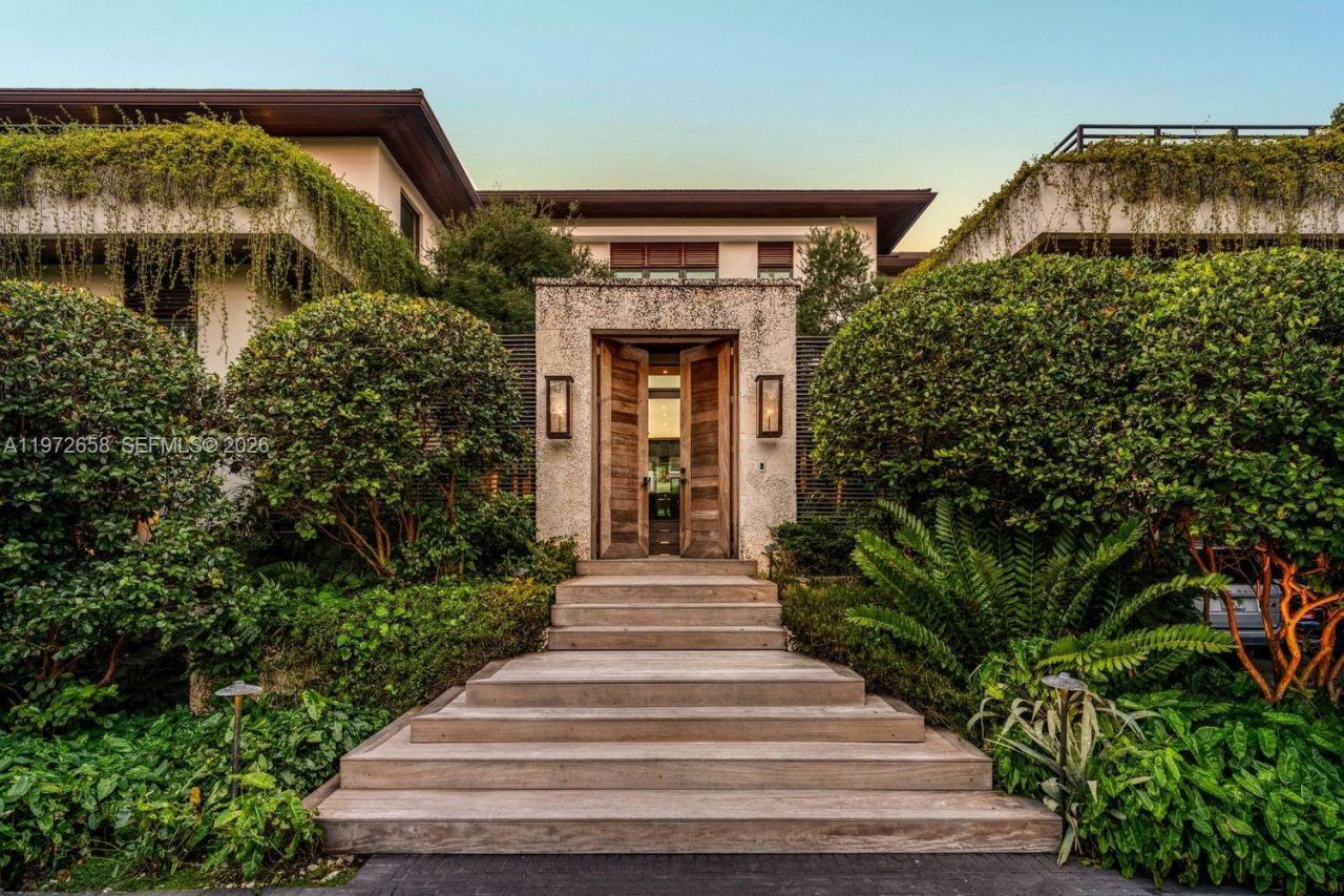 6850 Sunrise Ct , Coral Gables, FL 33133 Photo