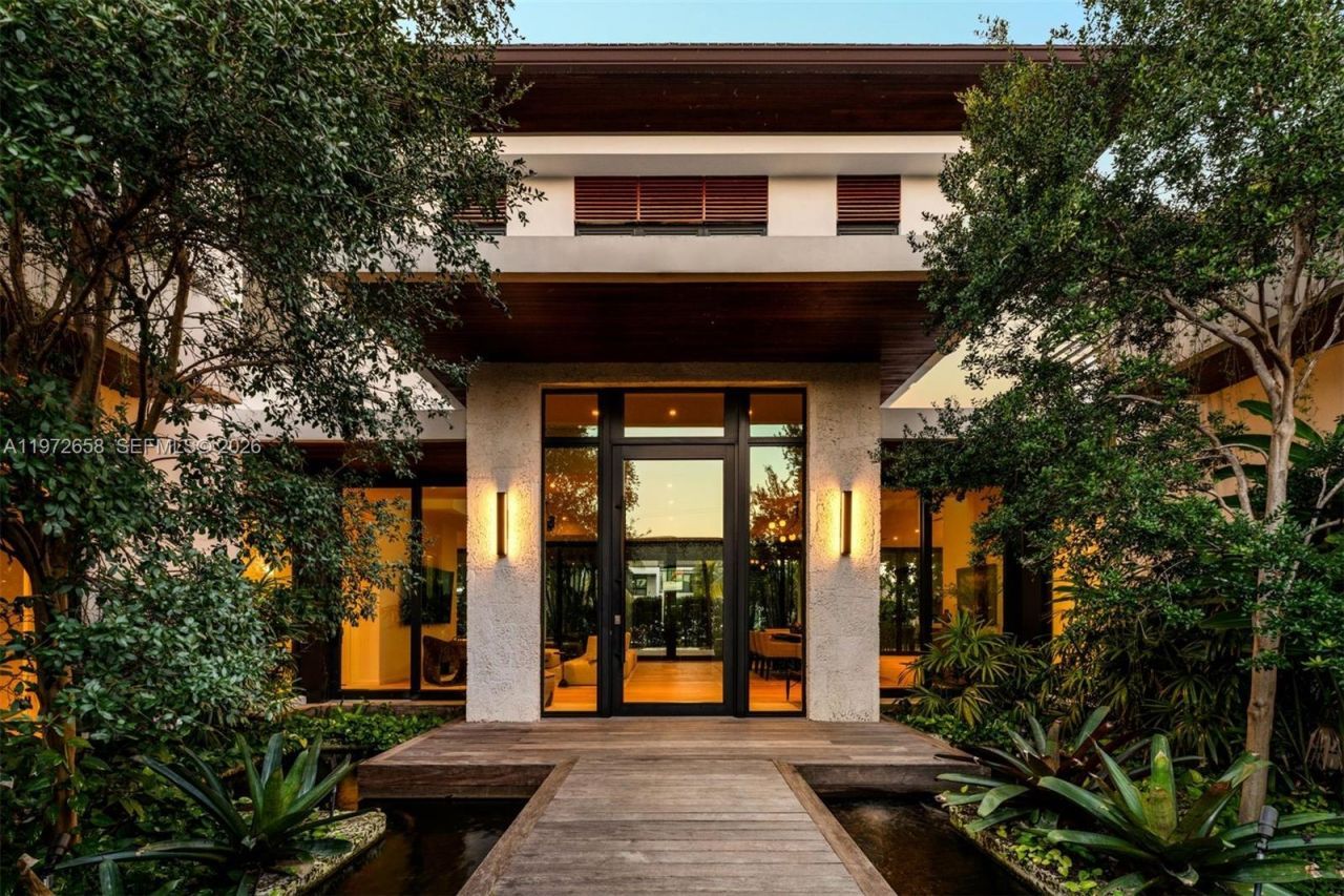 6850 Sunrise Ct , Coral Gables, FL 33133 Photo