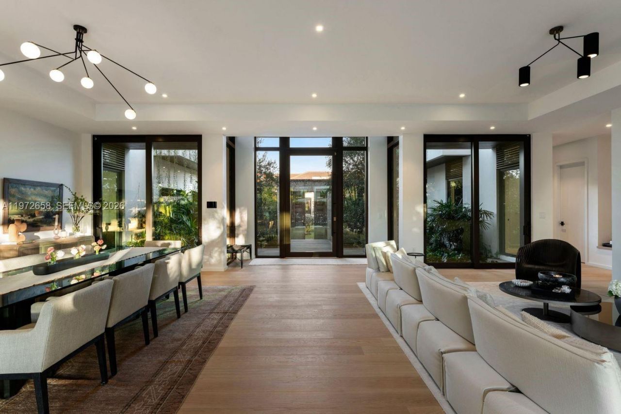 6850 Sunrise Ct , Coral Gables, FL 33133 Photo