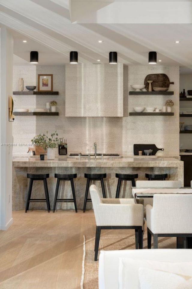 6850 Sunrise Ct , Coral Gables, FL 33133 Photo