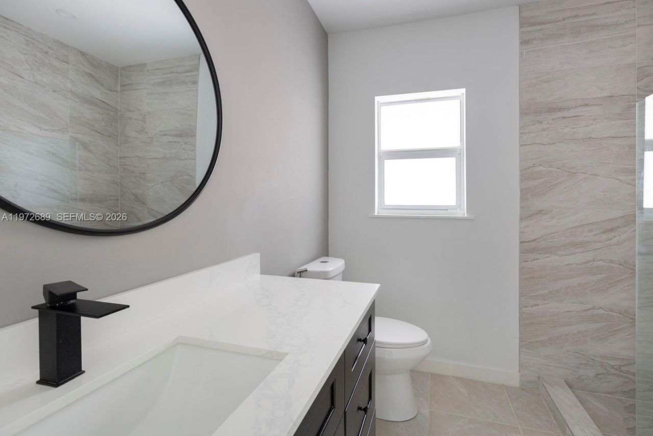 7800 NE 10th Ct, Unit 1, Miami, FL 33138 Photo