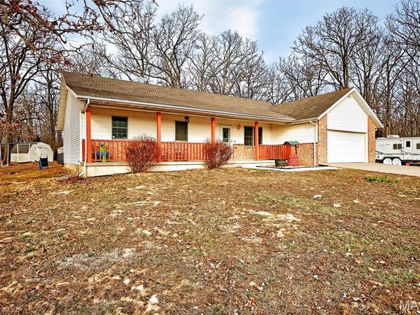 30755 Prairie Creek Drive , Lebanon, MO 65536