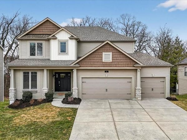24 Hawthorne Court, O'Fallon, MO 63366