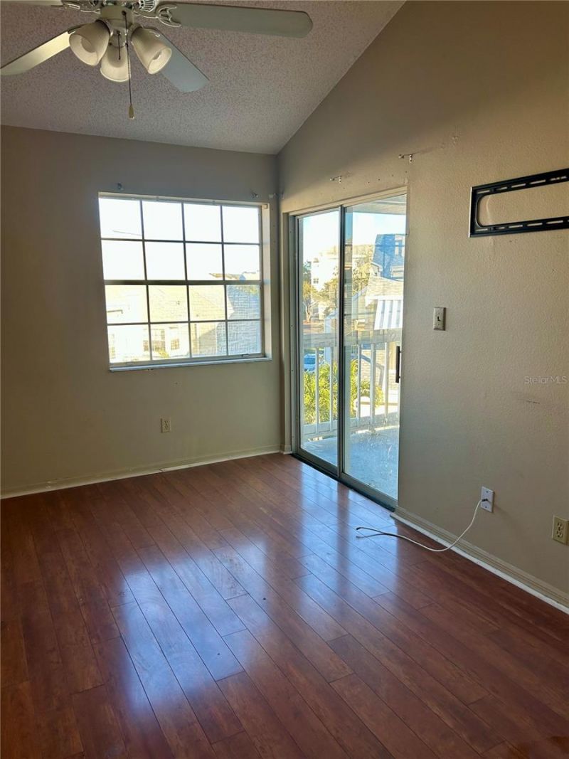 6924 Stones Throw Circle N, Unit 8306, Saint Petersburg, FL 33710 Photo