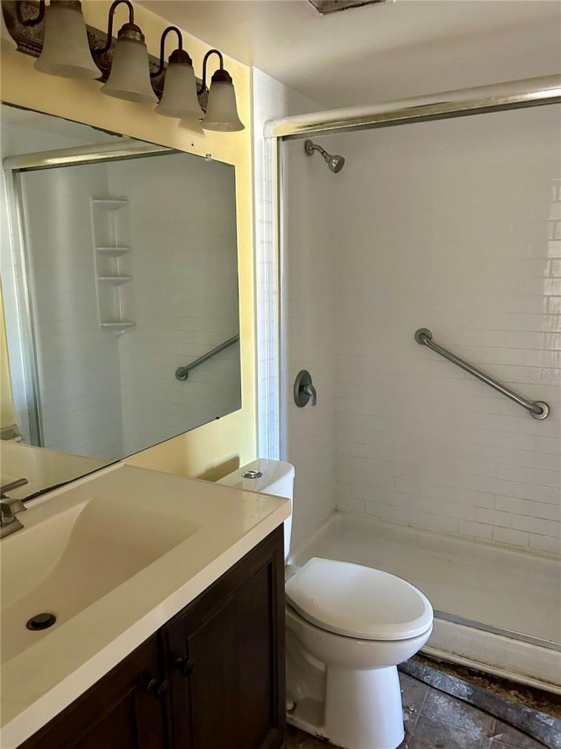 6924 Stones Throw Circle N, Unit 8306, Saint Petersburg, FL 33710 Photo