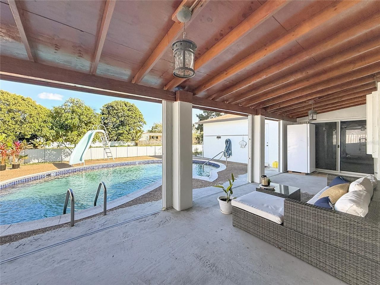 2913 Dolphin Drive, Miramar, FL 33025 Photo