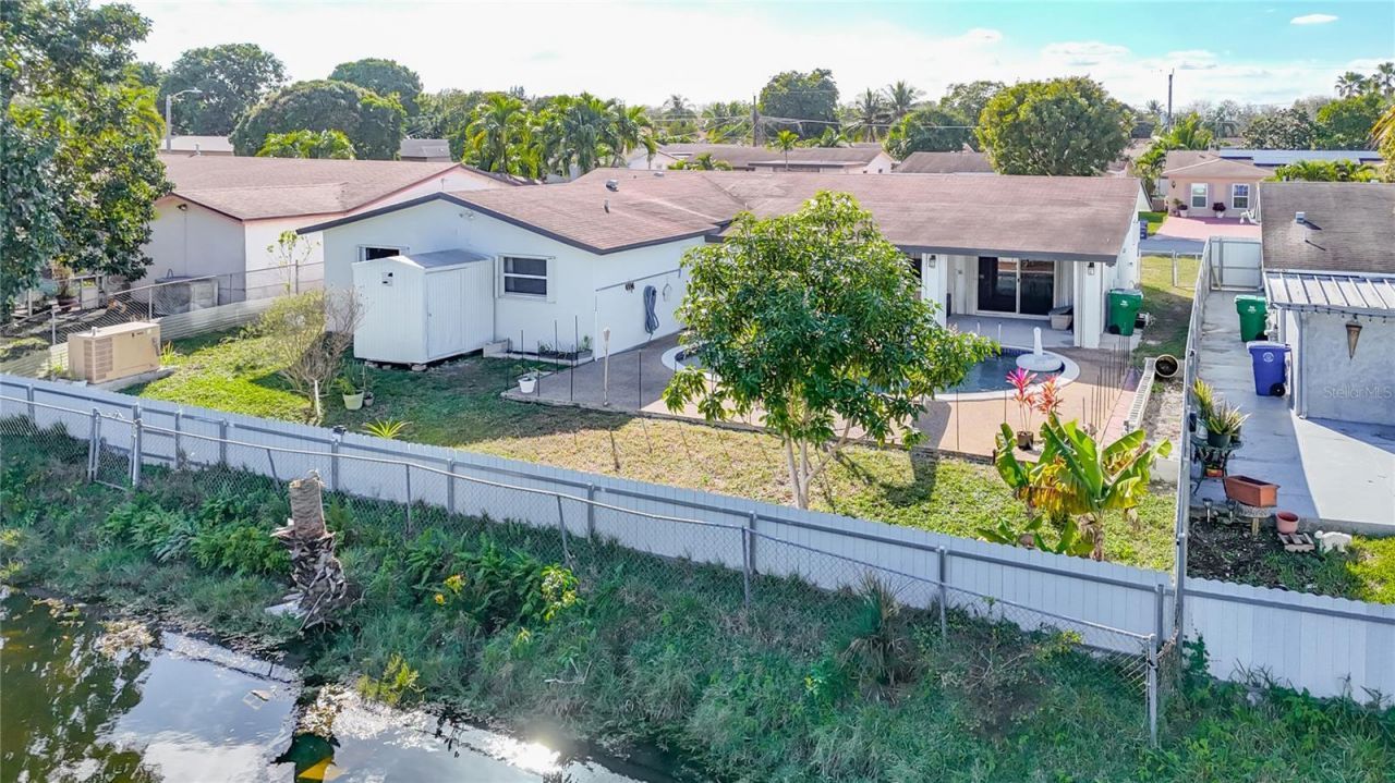 2913 Dolphin Drive, Miramar, FL 33025 Photo