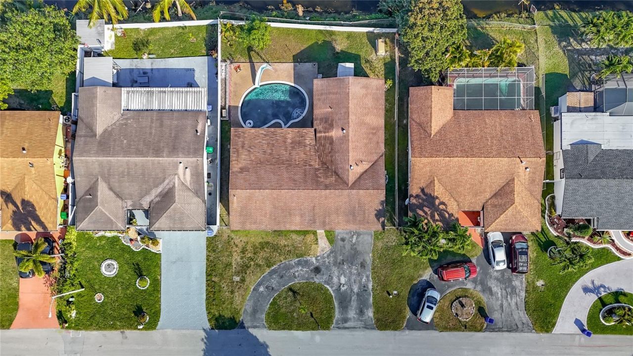 2913 Dolphin Drive, Miramar, FL 33025 Photo