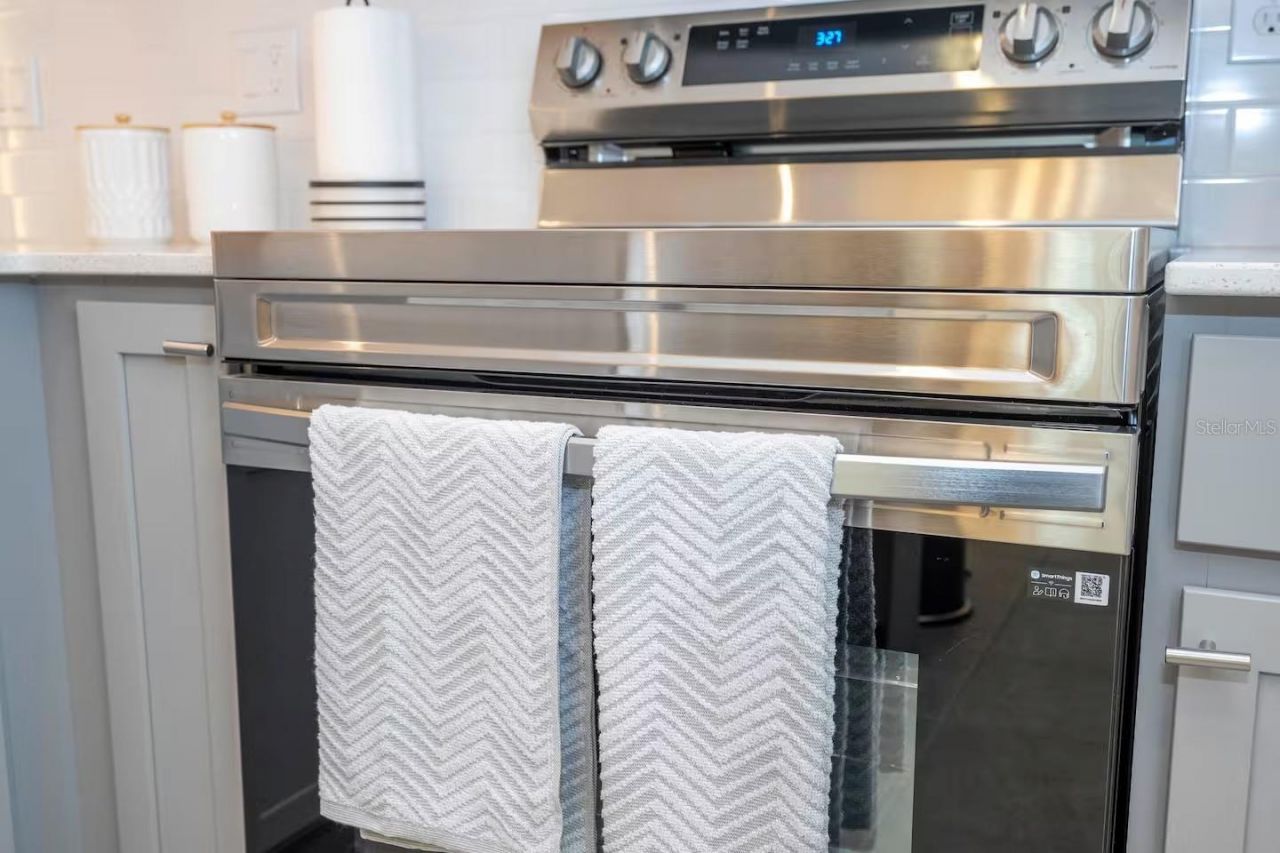 10437 Ebb Tide Lane, Orlando, FL 32821 Photo