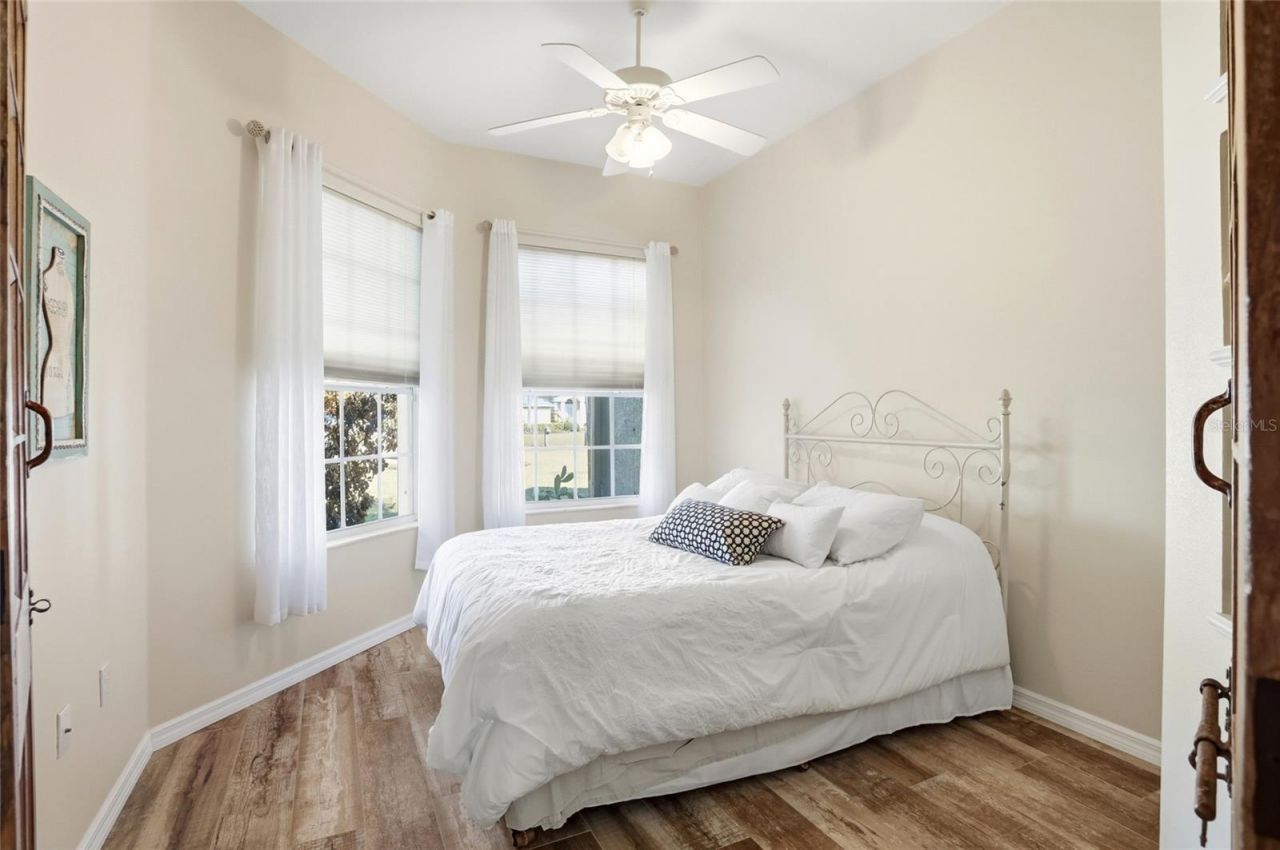 483 N Pine Meadow Drive, Debary, FL 32713 Photo