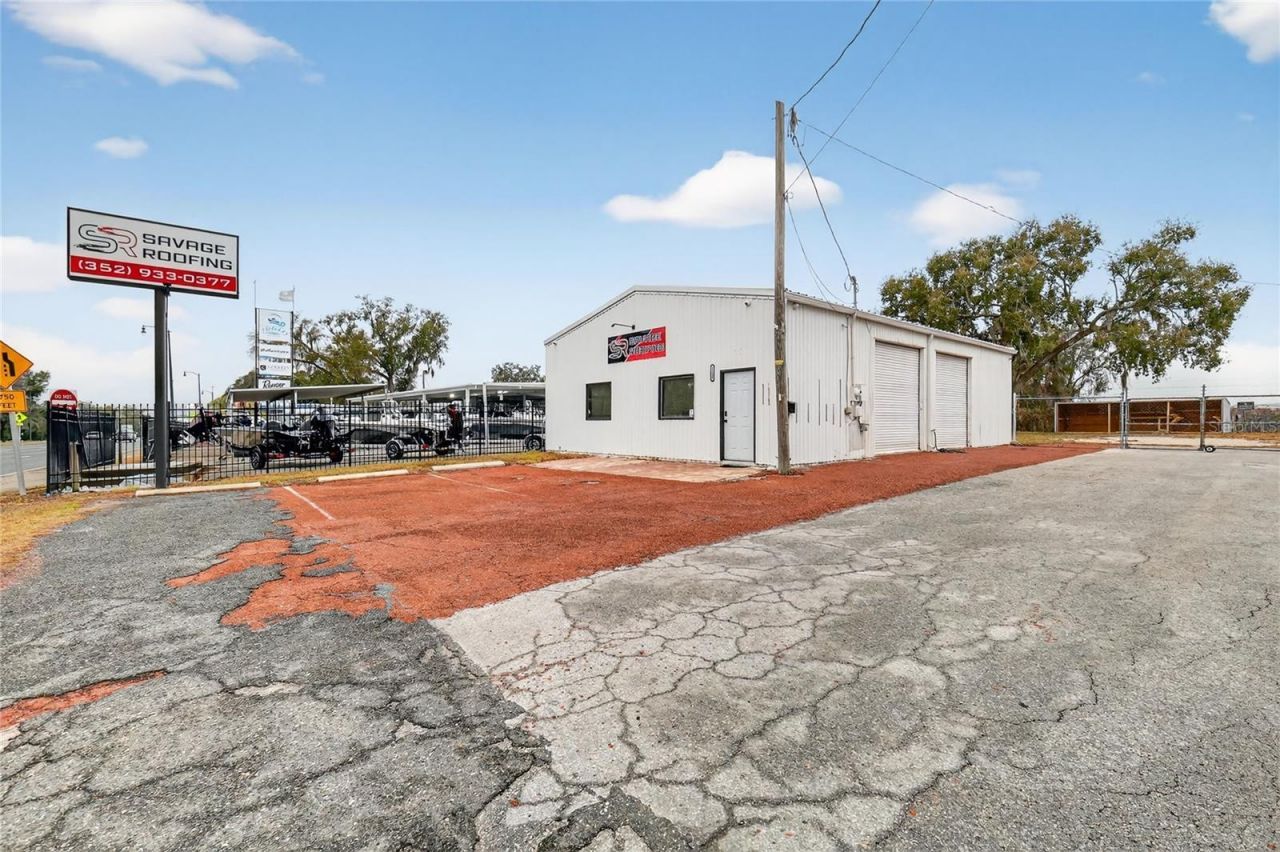 1130 E North Boulevard, Leesburg, FL 34748