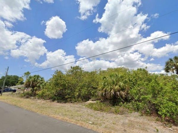 661 CLEARVIEW DRIVE , PORT CHARLOTTE, FL 33953