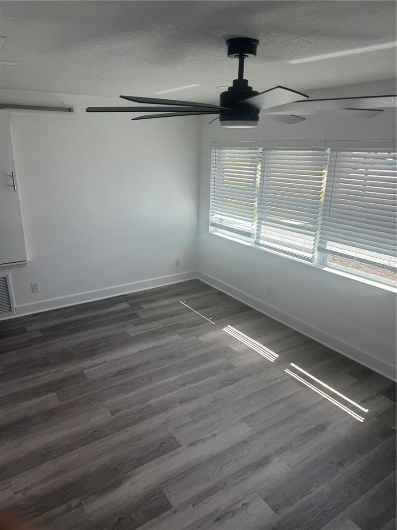 3527 18th Avenue S, Saint Petersburg, FL 33711 Photo