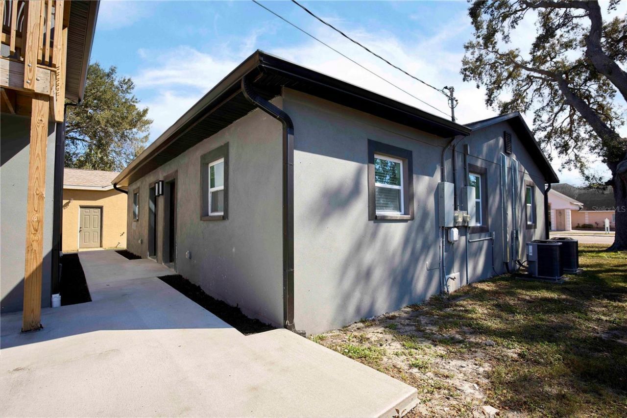 3527 18th Avenue S, Saint Petersburg, FL 33711 Photo