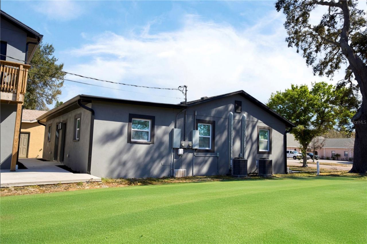 3527 18th Avenue S, Saint Petersburg, FL 33711 Photo