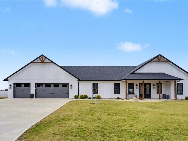 607 N Ernest Street, Troy, KS 66087