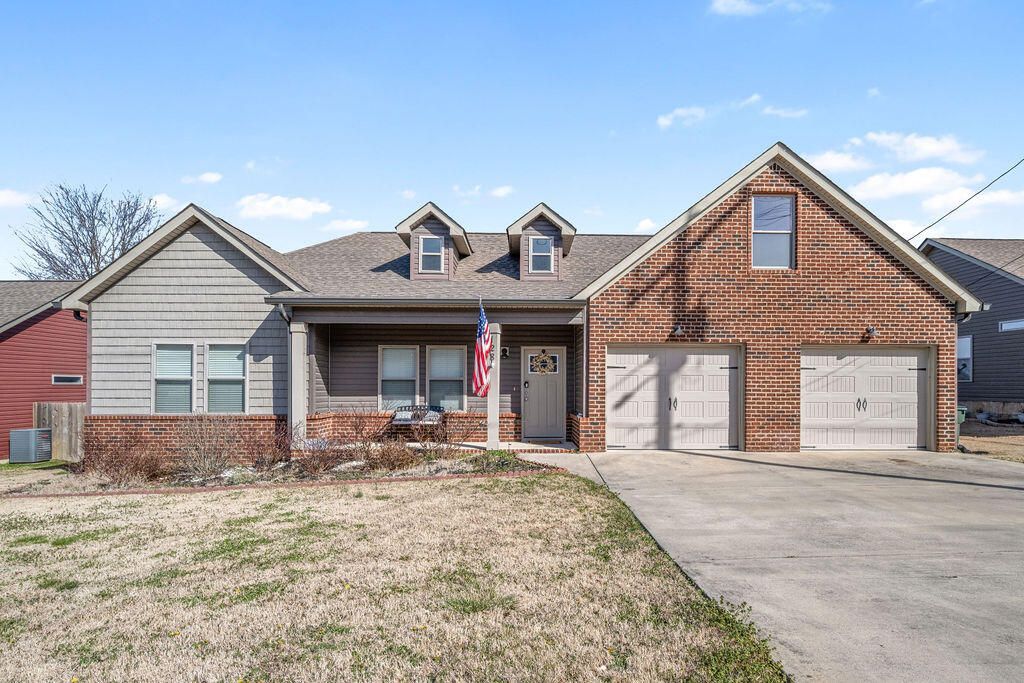 128 Franklin Circle Fort Oglethorpe, GA 30742