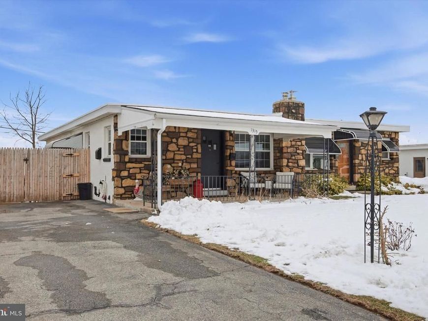 1315 Hillcrest Road, Conshohocken, PA 19428 Main Photo